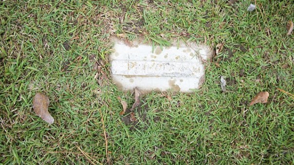 headstone