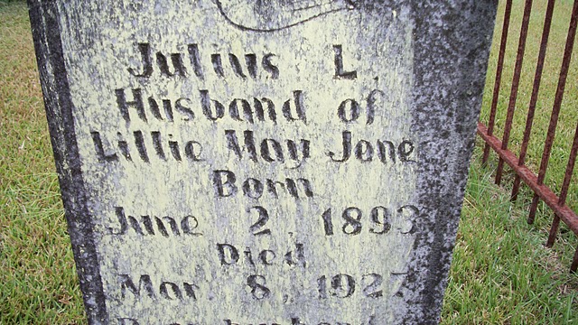 headstone