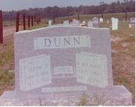 Marshal & Mattie Dunn headstone